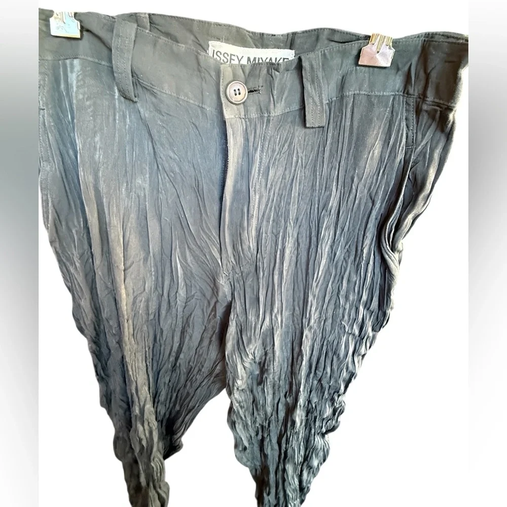 Vintage 90’s Issey Miyake black crinkle trousers Size Small - Picture 9 of 12